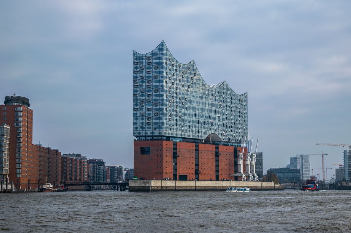 One of the most iconic monuments of hamburgs skyline is probably also its most controversial. Whilst beloved by many people from Hamburg it costed a fortune and some critics say the audio quality is not up to current standards.